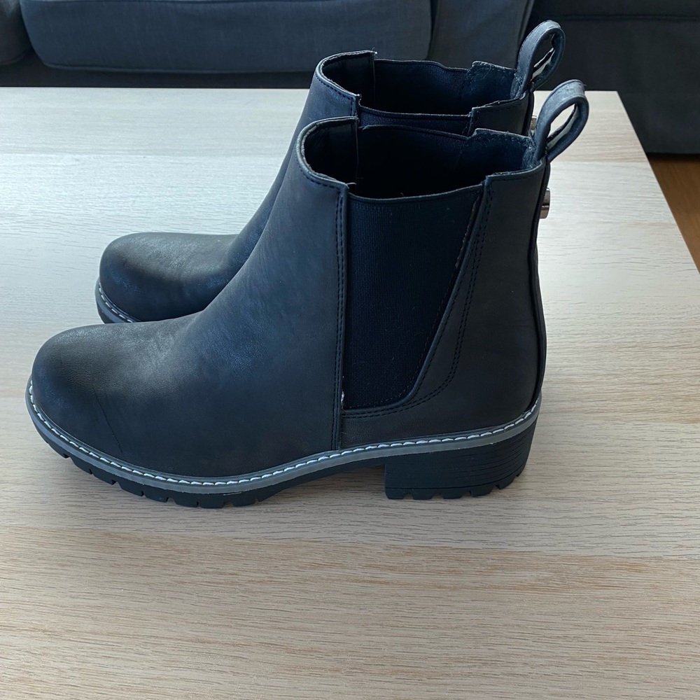 Seven 7 Billie women’s black ankle booties size 9 NWOT